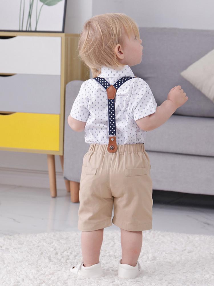 Completo estivo per ragazzi in stile britannico: Completo 3 Pezzi: Pantaloni a Spallina Sottile e Camicia a Maniche Corte