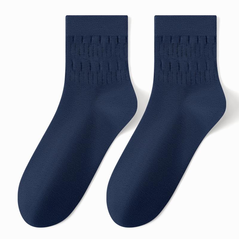 Men's Autumn and Winter Business Sports 7A Antibacterial and Deodorizing Mid Calf Socks