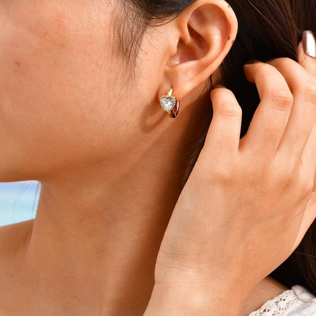 Heart Shape Cubic Zirconia Golden Hoops Earrings Women, Waterproof Stainless Steel Circle Huggies Small Ear Buckle Female Gift