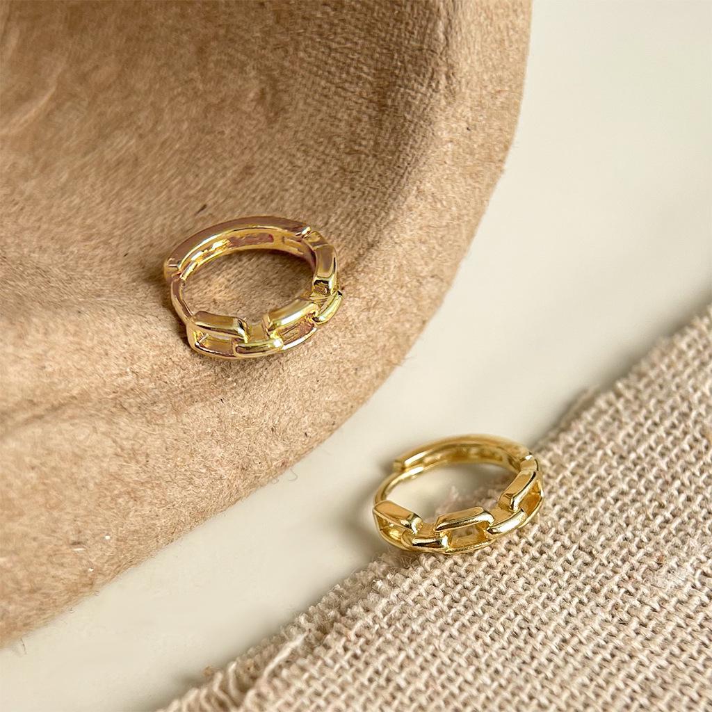 Корейские минималистичные геометрические циркониевые ушные манжеты - Универсальные высококачественные серьги-гвоздики