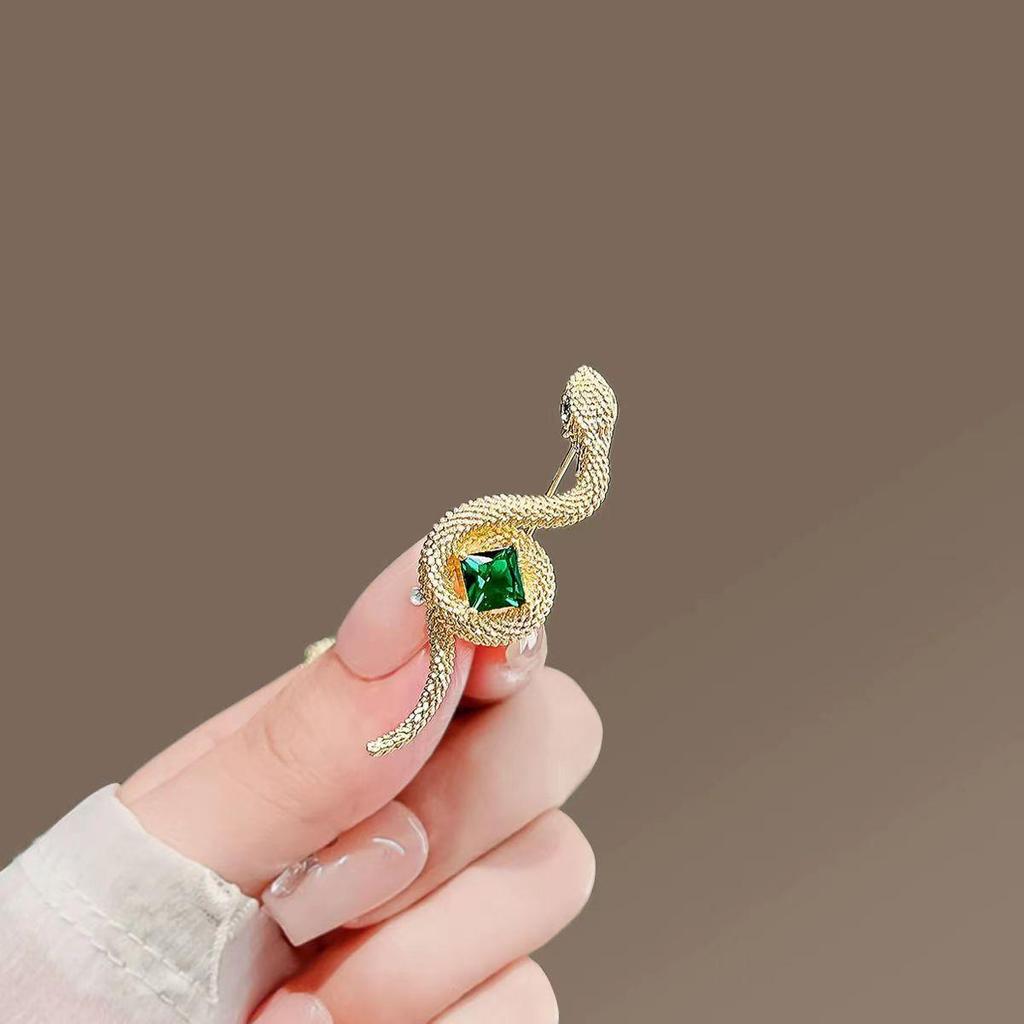 1 pièce Broche Serpent Broches Animal Simulation Rétro Broches Pins Accessoires de Mode Femmes Hommes