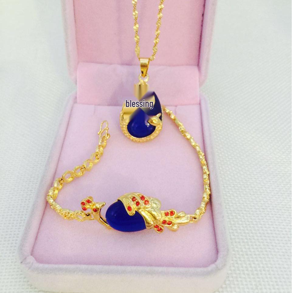 European Gold-Plated Women's Necklace & Bracelet Set with Cat's Eye Peacock Pendant Jewelry