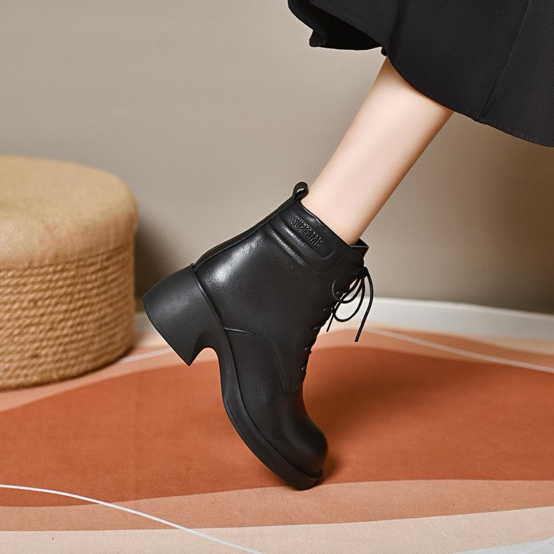 

Martin boots women s 2025 autumn and winter European and American style straps round head women s short boots first layer cowhide women s leather boo 40