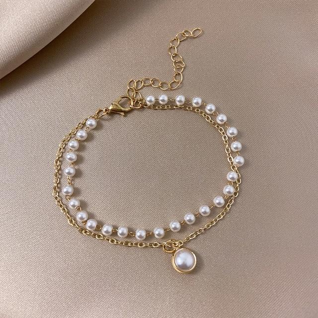 Latest Color Color Gypsophila Snake Bone Chain Wrist Bracelet Bangle Women Fine Trendy Wedding Occasion Gathering Fashionable Jewelry Bridal