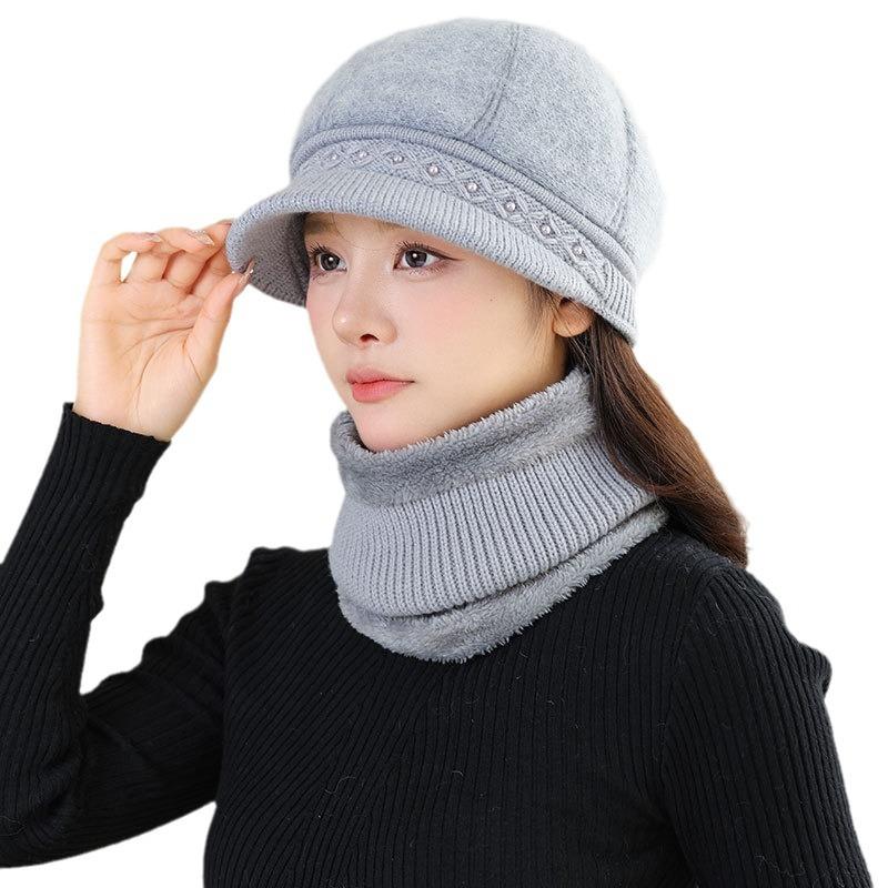 Middle-aged and old plush warm rabbit plush cap lady mother fashion cold-proof knitted hat outdoor wool hat