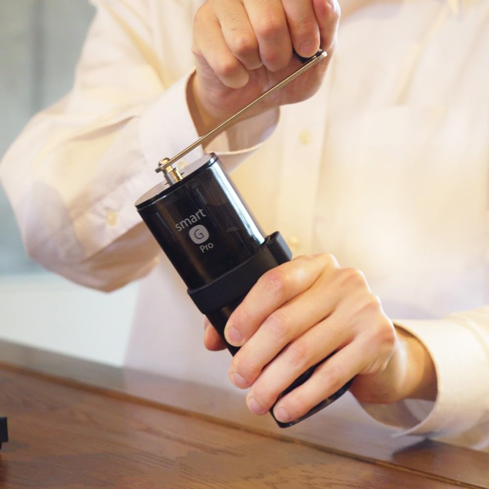 Moedor de Café Compacto HARIO, Smart G, com Moedores de Moagem de Aço Inoxidável para Moagem Consistente, PRO, Moedor de Café para 2 Xícaras, 24g Grãos de Café, Presente