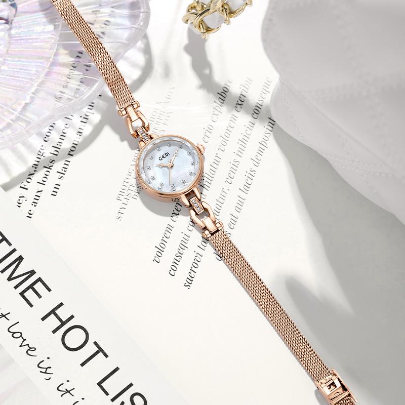 Light Luxury Bracelet Watch, High-End Fritillary Plate Quartz Watch, Women'S Small Stainless Steel With Waterproof Watch