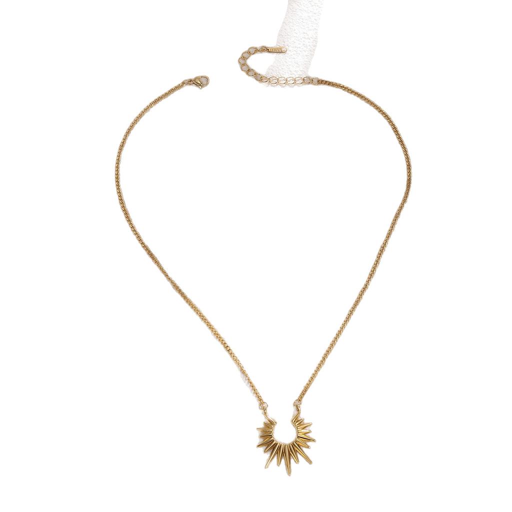 Popular retro sunflower gold-plated necklace niche design light luxury stainless steel fan-shaped collarbone chain pendant