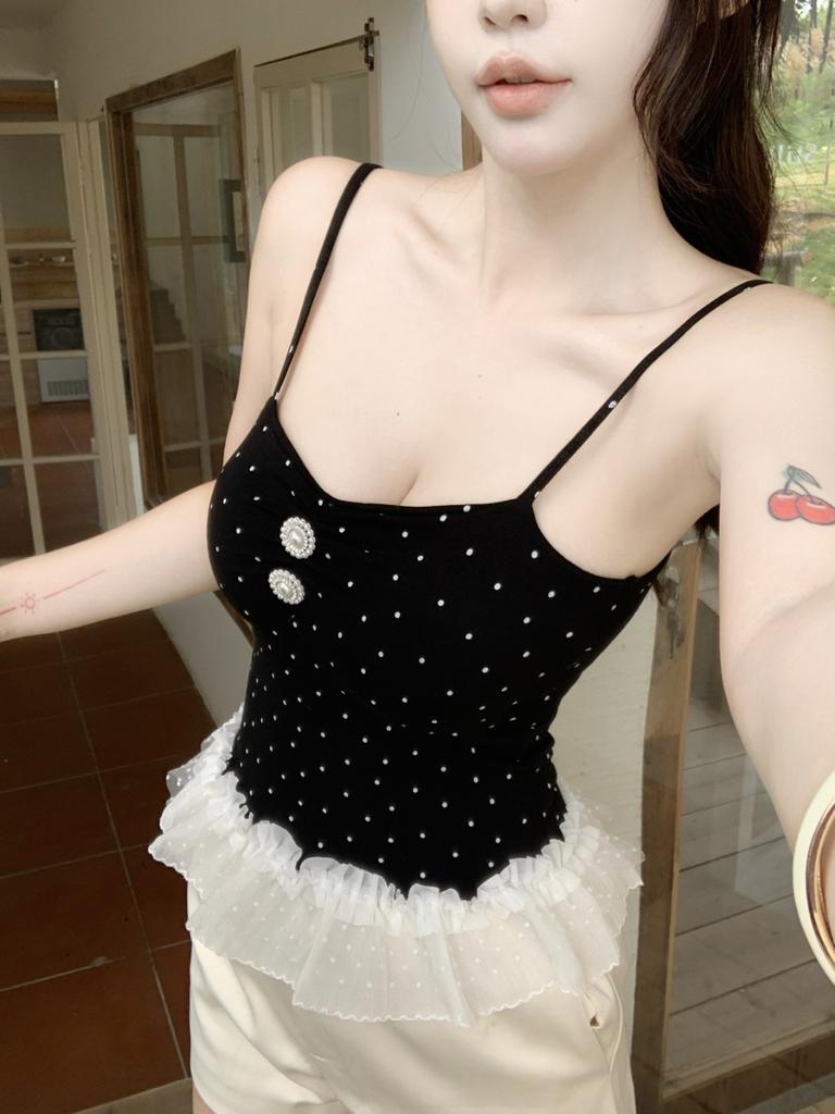 #Human Cotton Sweet Wind Polka Dot Lace Splicing Sling Vest with Lace Hem Slim Fit One-piece with Chest Pad