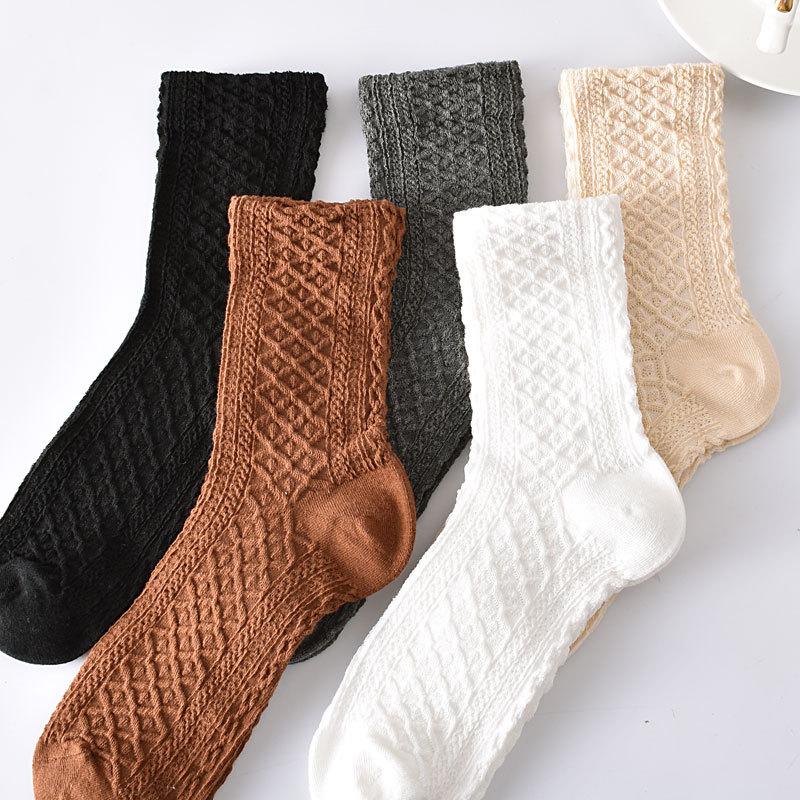 5 Paare/ Los Traumähnliche Damen Socken Harajuku Retro Stickerei Frühling 3D Strickerei Blumen Geprägter Druck Lolita Weihnachtsgeschenk