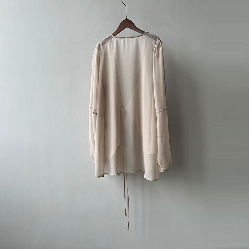 Sommer-Sonnenschutzkleidung Koreanische Damen Chiffon-Strickjacke Bluse Einfarbig Damen-Schal Damen Übergröße Lässige Lockere Mäntel