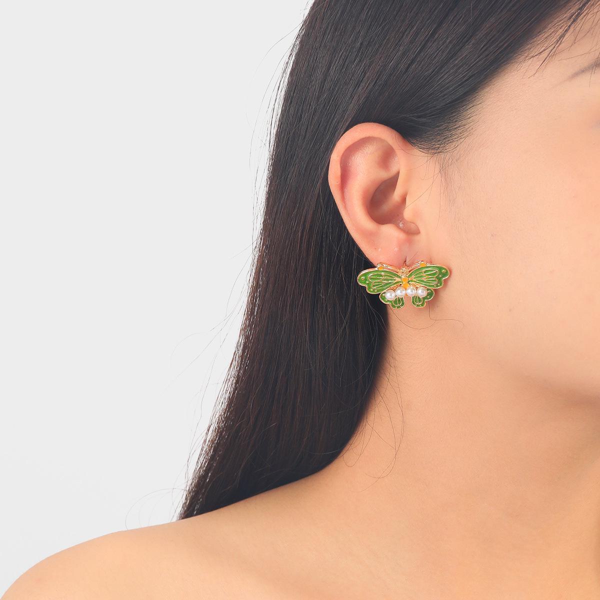 

2024 Elegant Butterfly Oil Drop Earrings for Women изумрудный