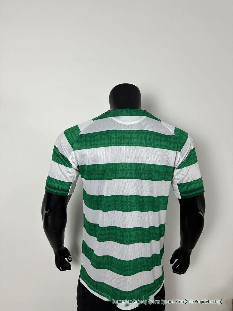 2526 Voetbalshirts: Chelsea, Wolves, Lissabon, Everton, River Plate, Cougars, Atlético Nacional - Thuis & Uit