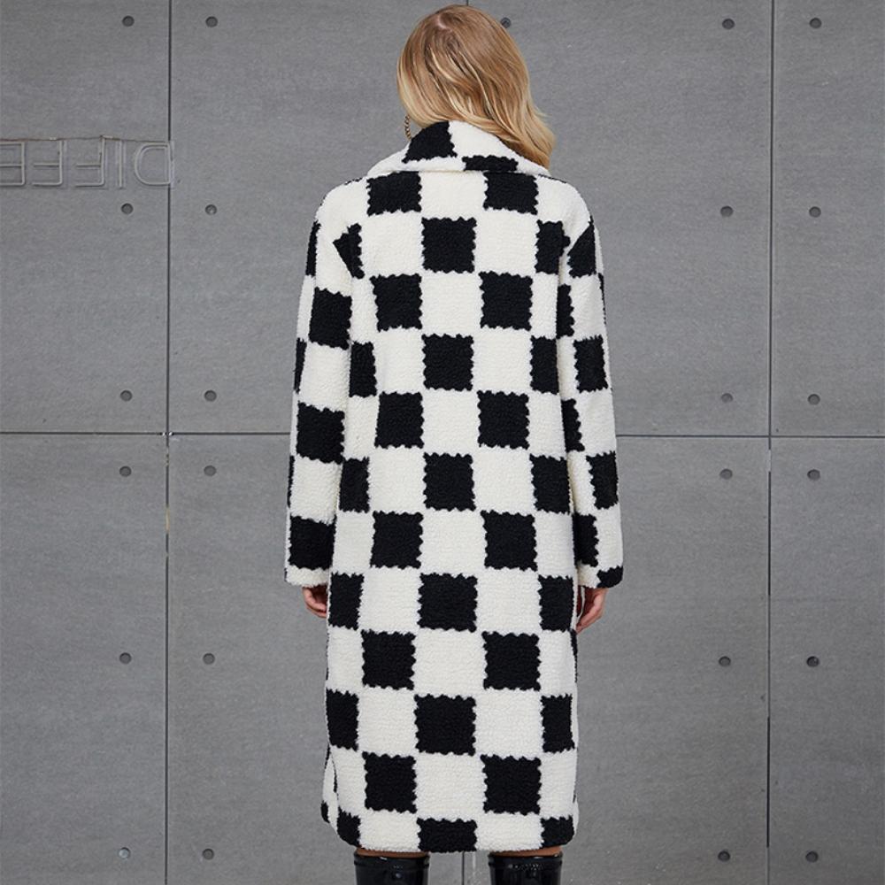 2025 New Faux Fur Coat Women's Mid To Long Black and White Checkered Women's Coat