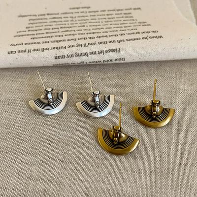 Niche Design Sense Half A Planet Stud Earrings Women Retro Old Personality Unique Fashion Commuting Versatile Earrings