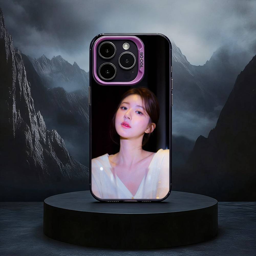 Chinese actress lusi Rosy Zhao Phone Case For iPhone17,16,15,14,13,12,11 Plus,Pro Max Black Candy silver phone case