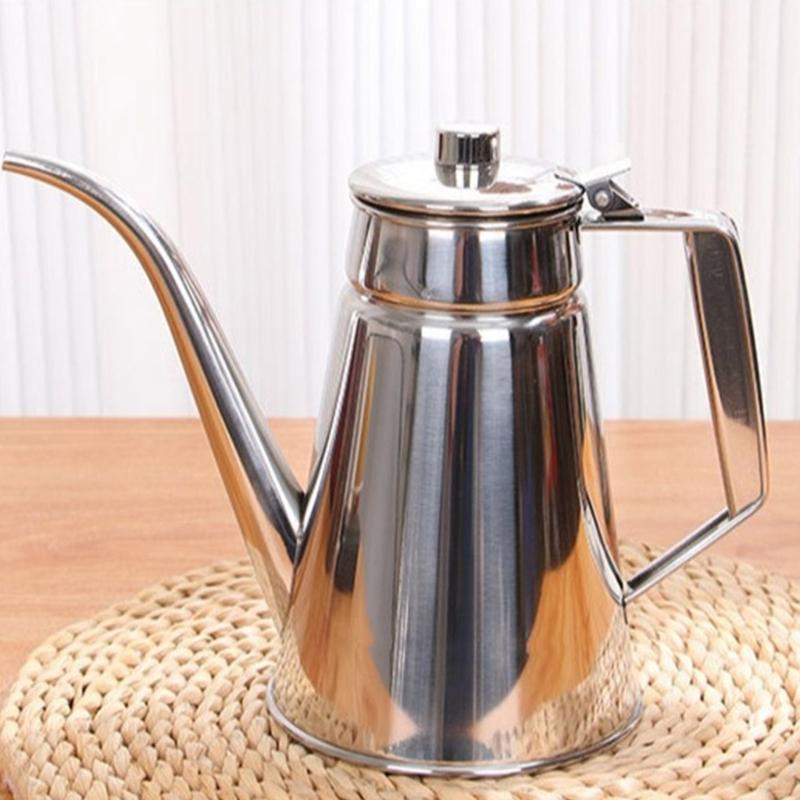 Durable 304 Nonrust Steel Sauce Bottle Feature Touch Lid And Modern Design For Efficient Cooking Experience