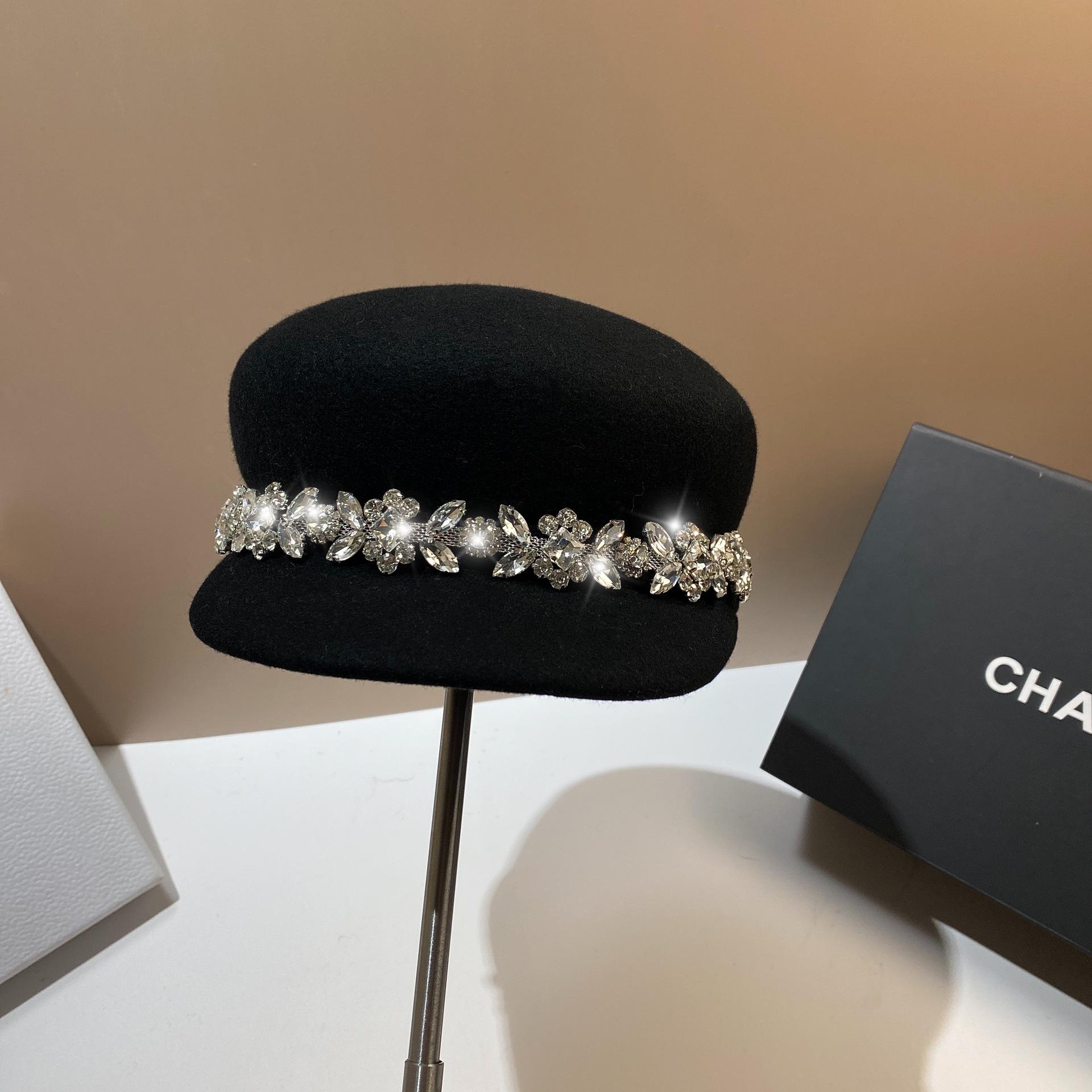 Легкая Роскошь Нишевая Шляпа из Чистой Шерсти Темно-Синего Цвета с Горным Хрусталем Французская Зарубежная Знаменитость Маленькая Ароматная Кепка Adjustable