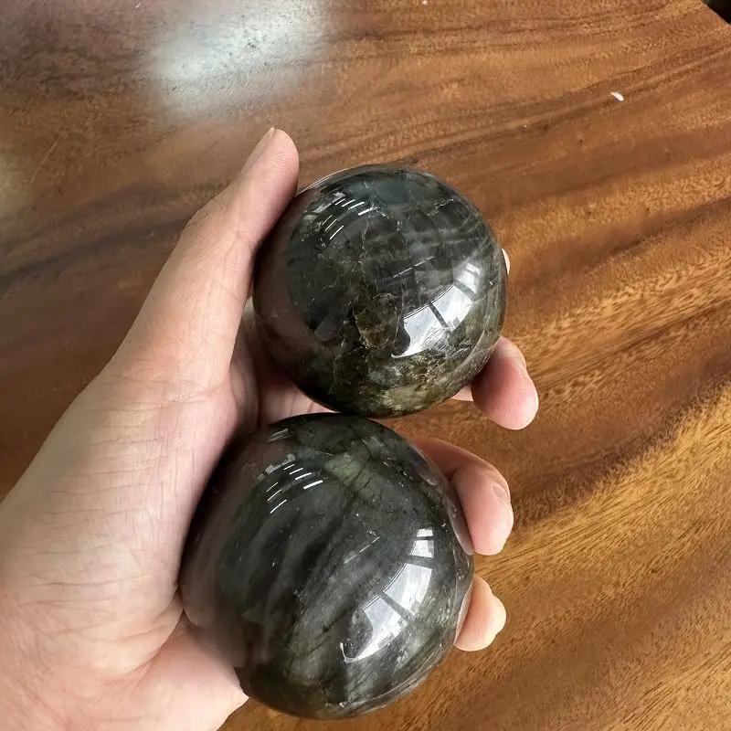 Natural Stone Crystal Round Labradorite Ball Beads Reiki Polishing Massage Ball Reiki power Living Room Decoration Crafts 118