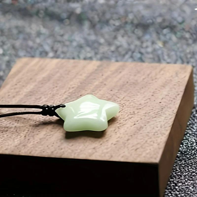 Jade Glow-in-the-Dark Star Lucky Pendant Necklace Set Adjustable Rope Sporty/Cute Style for Outdoor Adventures & Music Festivals