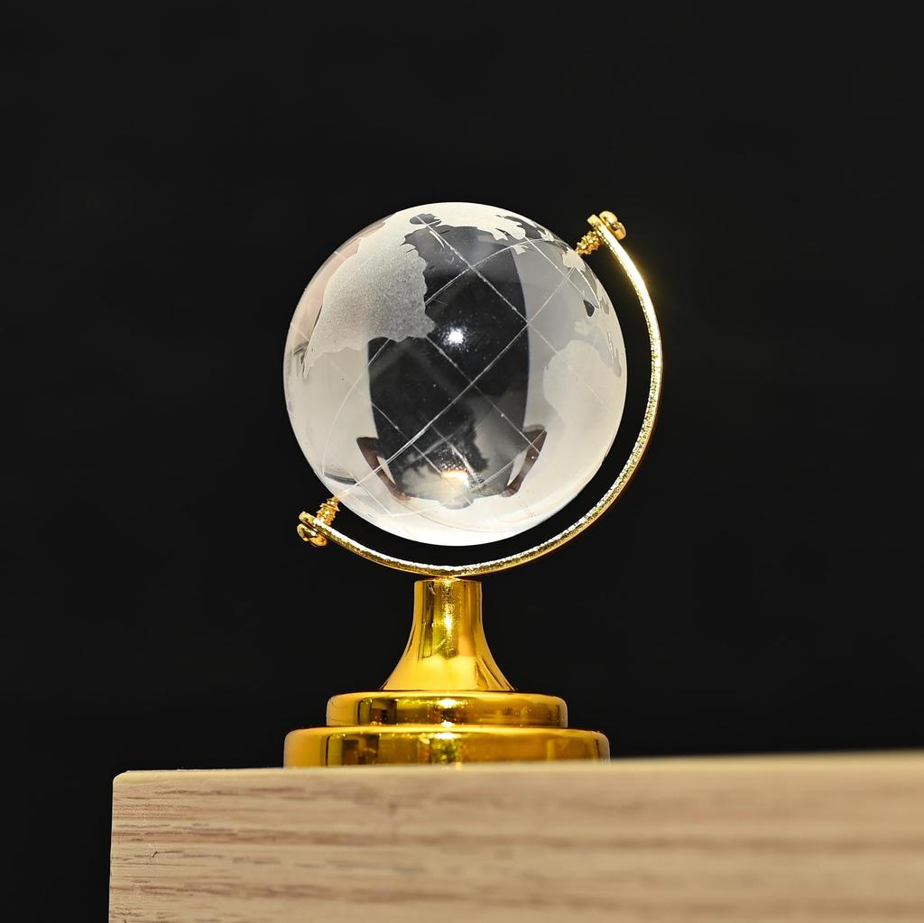 HindCraft Feng Shui Crystal Ball with Golden Stand – Valentine Gift for Positive Energy & Focus | Vastu Globe Showpiece for Home, Office Desk, St