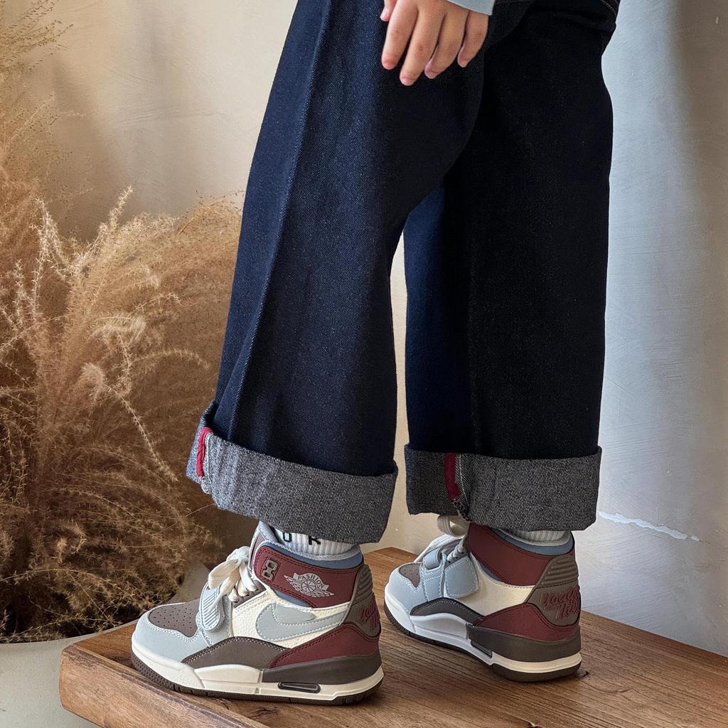 Autumn 2025 Kids' High-Top Running Shoes: Boys' Casual Sports & Girls' Trendy Korean-Style Basketball Sneakers