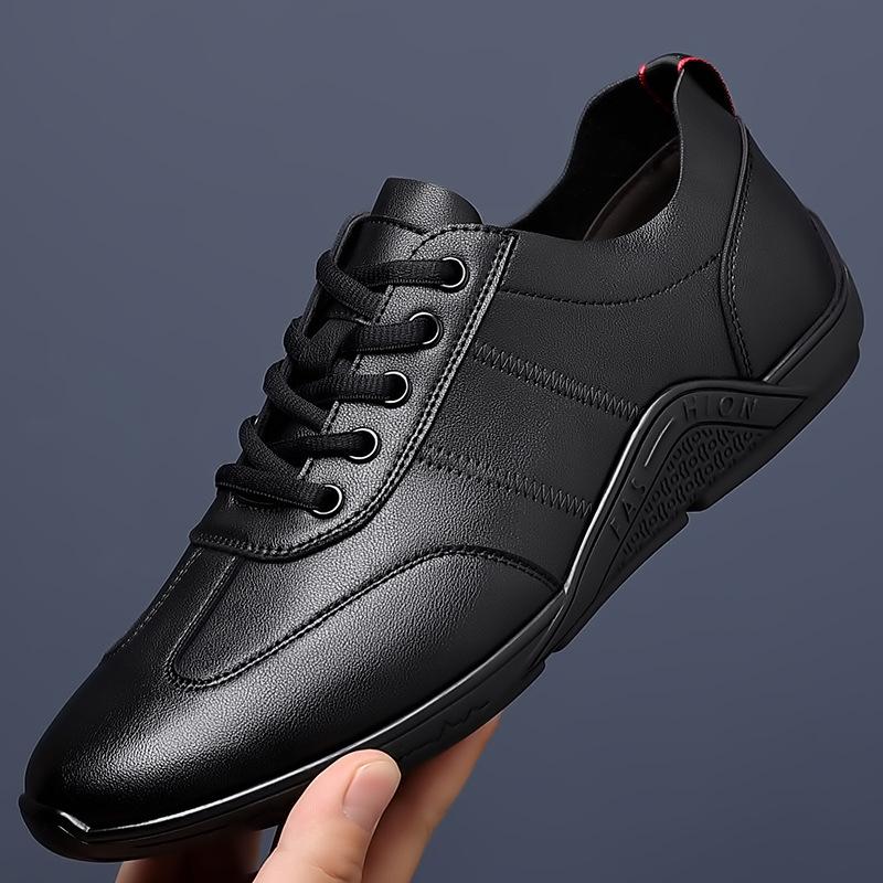 New Men Leather Casual Shoes Lightweight Fashion Sport Shoes Pointed Toe Lace-up Sneaker