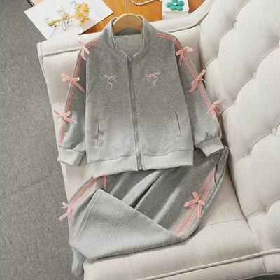 Girls' Casual Spring & Autumn Cardigan Two-Piece Set: Loose Trousers & Jacket for 12-Year-Olds. Perfect for Sports & Everyday Wear.