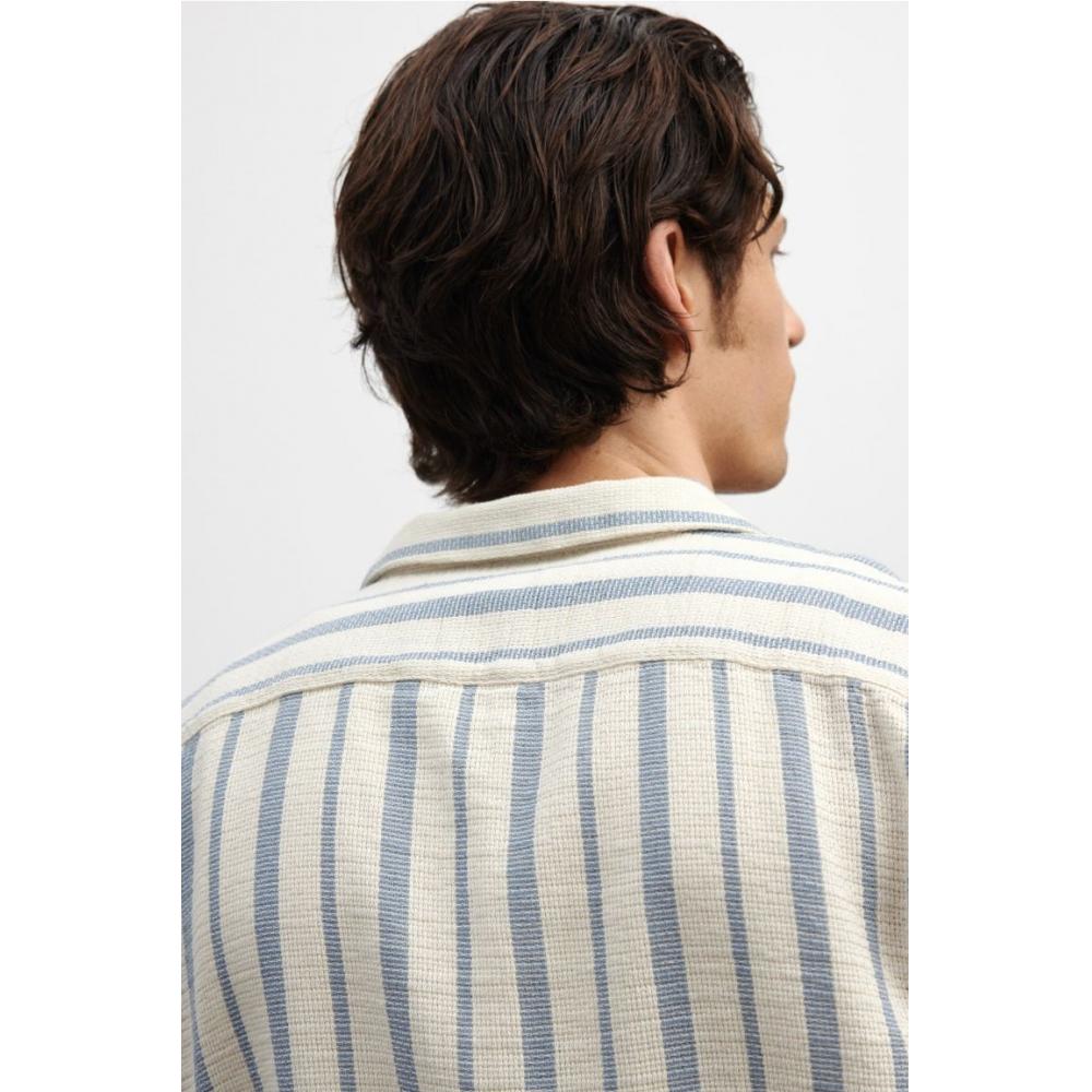 H M Textured caMp sHirt Regular Fit ligHt Blue Striped