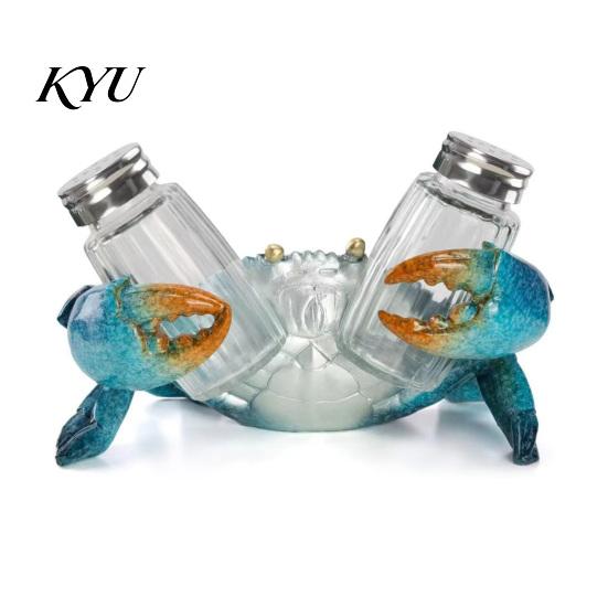 Island Inspired Dining Table Centerpiece Sea Turtle Salt Pepper Shaker Set with Holder, Resin Figurine Holder Glass Spice Bottles, Coastal Beach Style