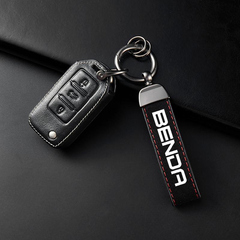 zkfan8 High-Grade Leather Suede Keychain Motorcycle Keyring For Keeway BENDA LFC 700 Benda 700 LFC Pro LFS 700 Accessories