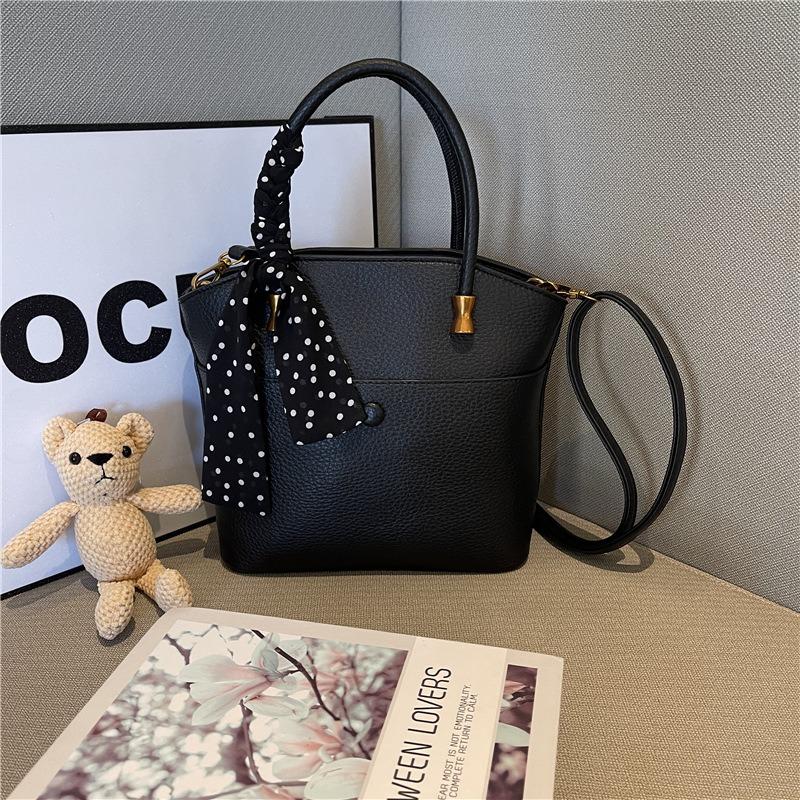 Premium retro soft leather portable bucket bag women's casual simple shoulder bag women's commuter messenger bag