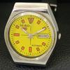 SEIKO 5 AUTOMATIC VINTAGE JAPAN 6319A MENS YELLOW COLOR DIAL WATCH a702704-1