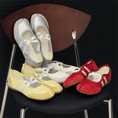 Γυναικεία παπούτσια – Μπαλαρίνες