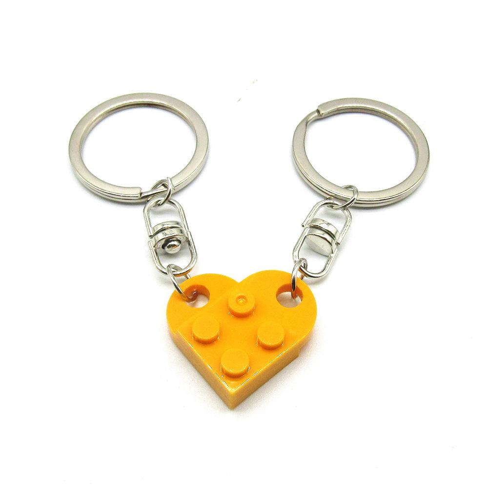 LEGO Heart Puzzle Keychain: European & American Style Building Block for Couples