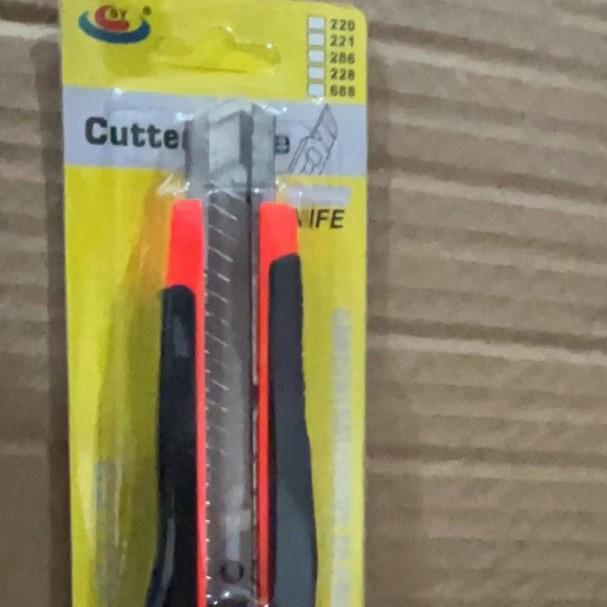 Large Utility Knife - Wallpaper & Paper Cutter for Crafts and Industrial Use