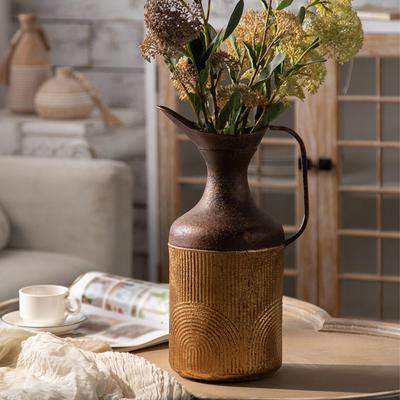 Metal Vazo Rustik Çiçek Vintage Tasarım Koleksiyon Sanat Eseri Düzenleme Bitkiler