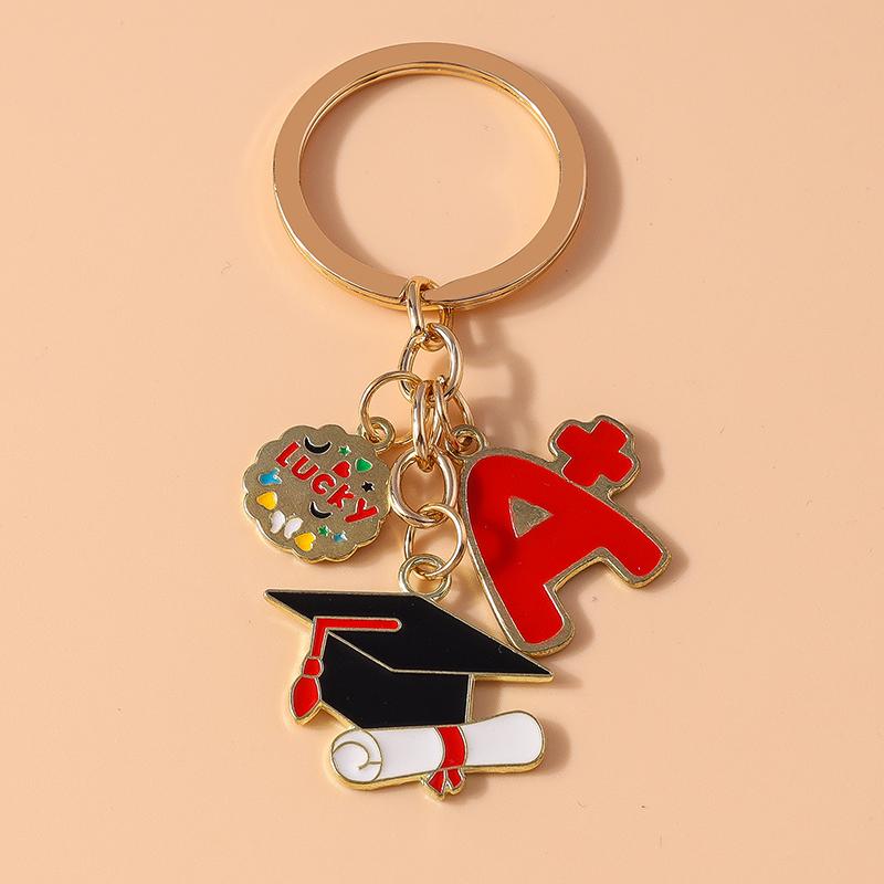 New Academic Dress Keychain Mortarboard Key Rings Pendants for Key Holder Handbag Decor DIY Graduation Ceremony Jewelry Gifts