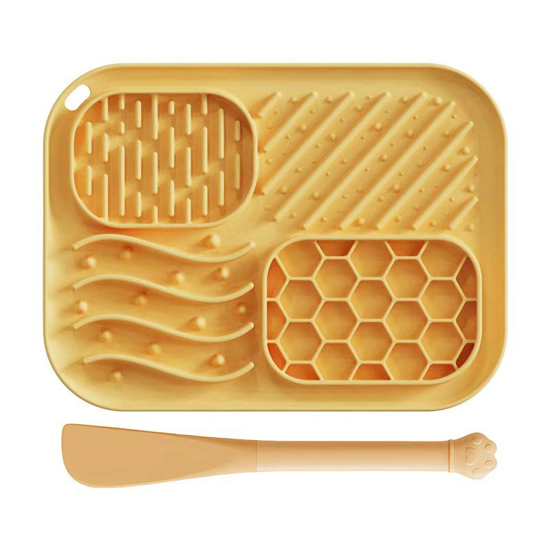 Multi-functional Silicone Slow Feeder & Anti-Choke Foldable Dog Licking Mat