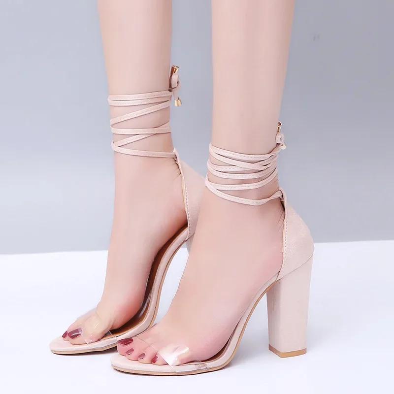 Sandales d'été à talons hauts épais pour femmes Sexy Bande transparente Sangle de cheville Enroulement Sandales Chaussures de soirée club Sandale à lacets croisés