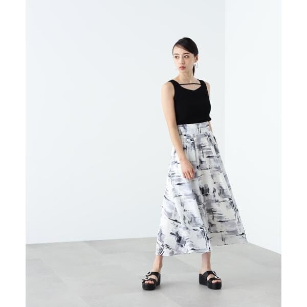 JILL by JILL STUART Women's Reflective Print Tuck Skirt (125-3120005) In White (Pre-order Available from Late March To Early April)