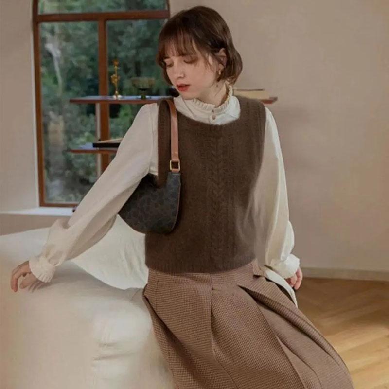 Square Collar Sweater Vest Ladies French Vintage Twisted Knitted Vests Women Autumn Winter Casual Slim Pullovers Vests