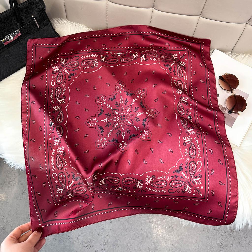 Fashion Square Fashion Foreign Style Small Silk Scarf Women'S Headband Decorative Scarf Dual-Purpose Small Square Scarf New Scarf