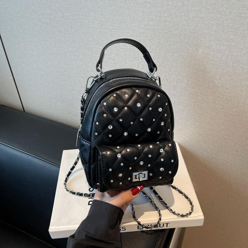 2025 fashion new retro high-end diamond chain backpack women's mini simple shoulder bag