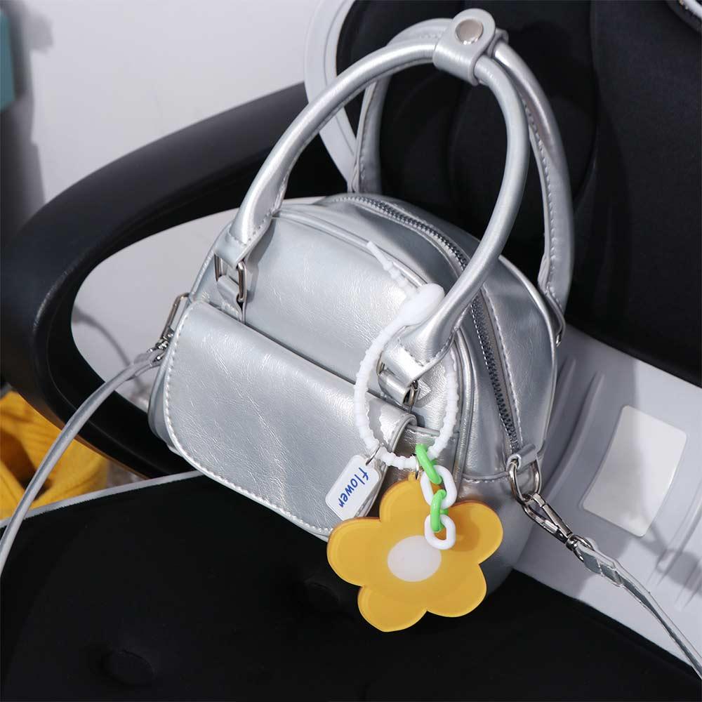 Acrylic Flower Small Mirror Cartoon Keychain Little Bear Cosmetics Keyring  Bag Accessories
