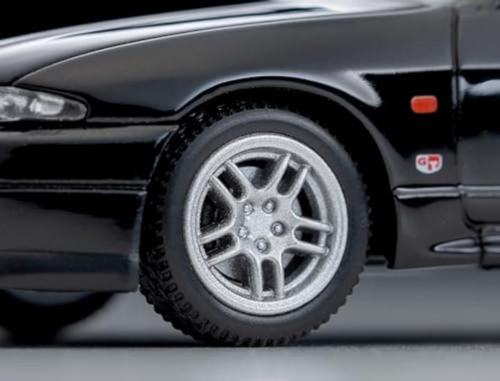 TOMYTEC Tomica Limited Vintage Neo 1/64 LV-N308d Nissan Skyline GT-R V-spec Black 1995 Model Completed Product 336051
