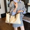 Today's Popular Textured Commuter Retro Handbag Autumn New Fashion Shoulder Underarm Tote Bag