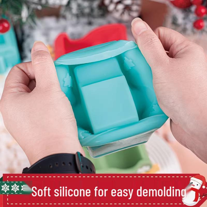 Silicone Christmas Sleigh Mold: Food-Grade Chocolate Shells for Fun Festive Cake and Mousse Decorations