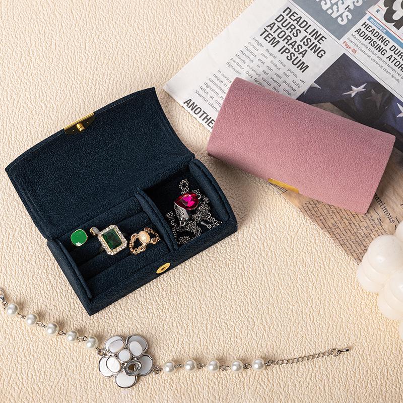 Cutie de bijuterii minimalistă pentru inele și cercei - Ambalaj cadou portabil