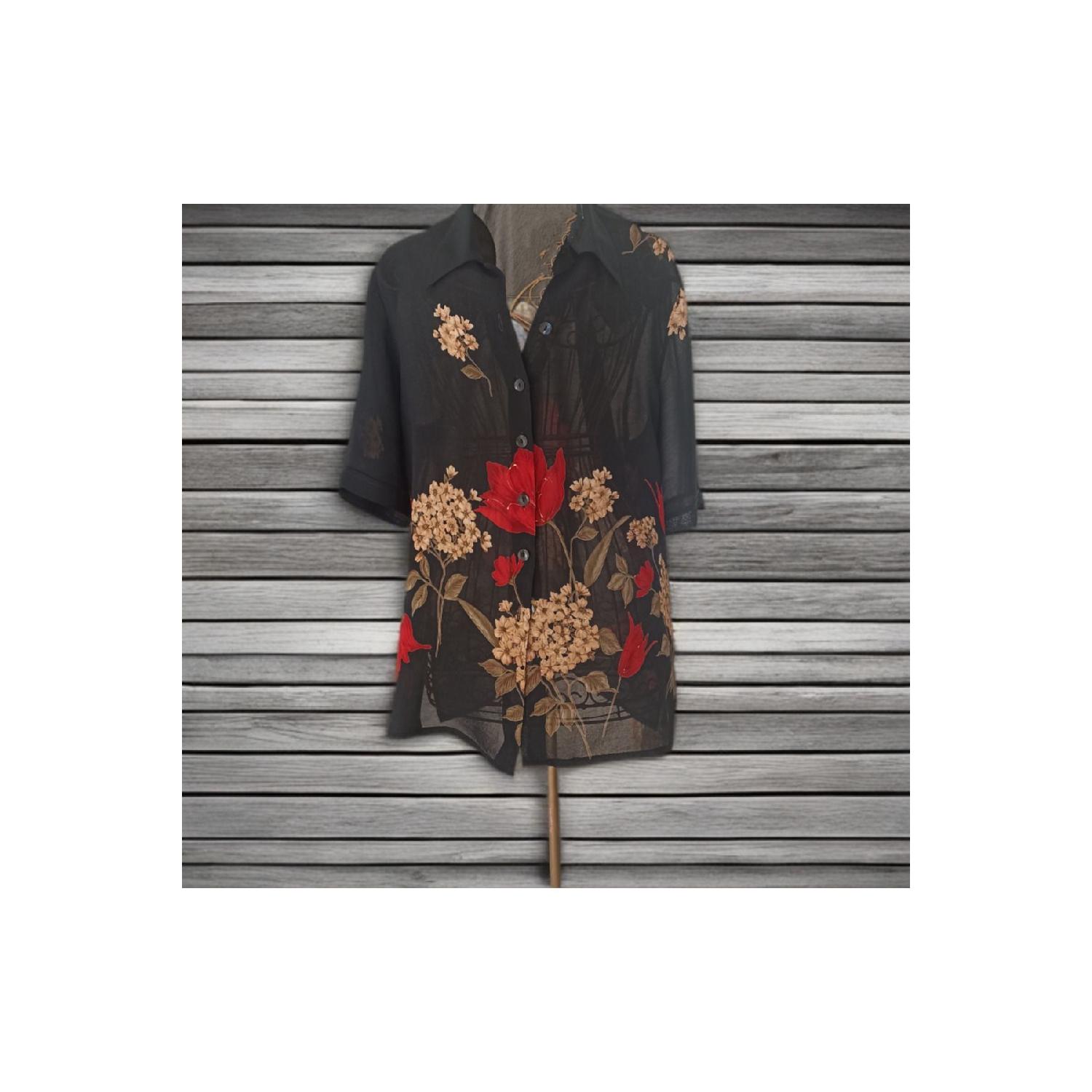 

Винтажная женская рубашка 42 чёрный